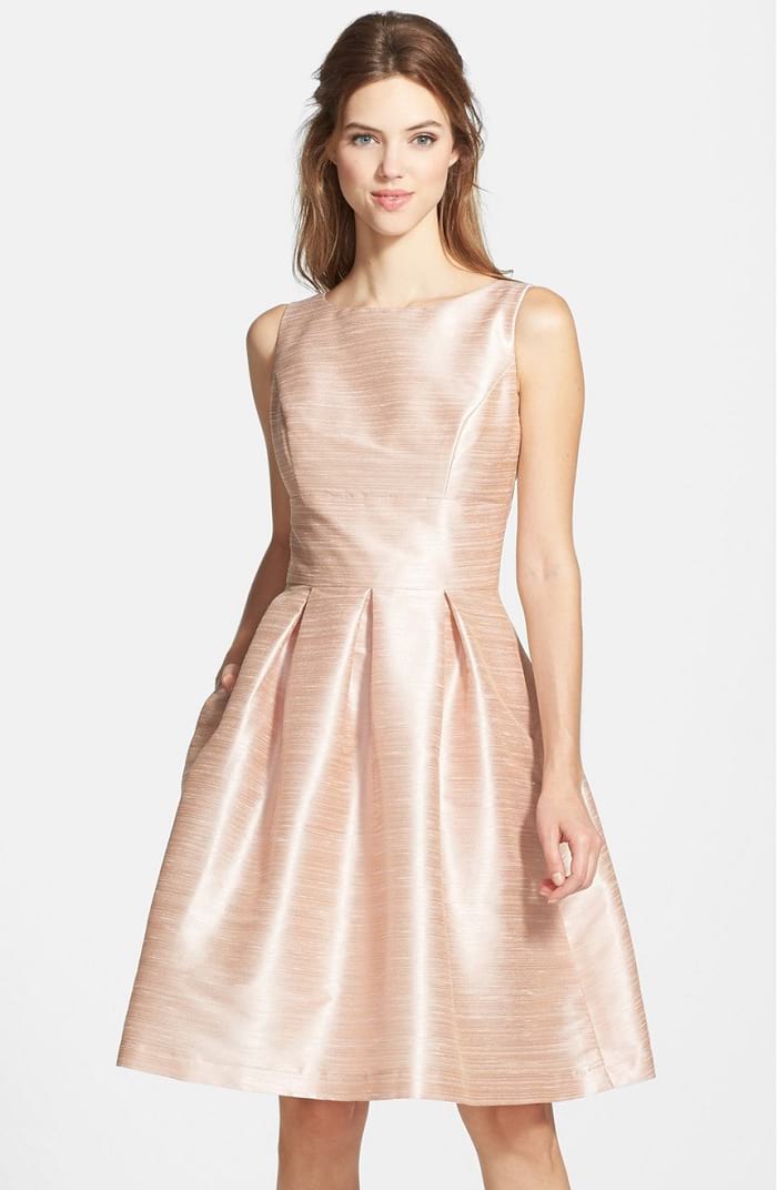 20 Best Holiday Cocktail Party Dresses for Women - TopOfStyle Blog