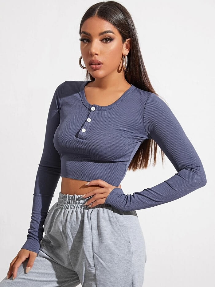 62 Types of Crop Top to Flash your waist in Chic Style
