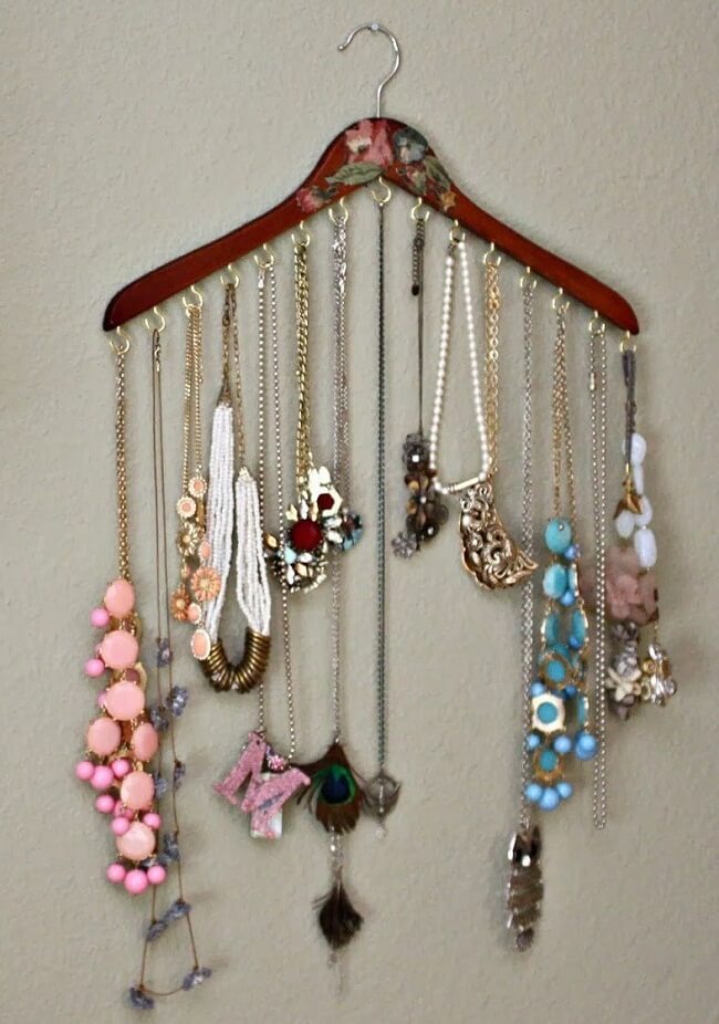 21 DIY Jewelry Organizers A Practical and Stylish Way to Store Your  Collection 