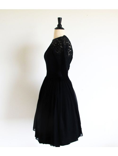 1950s Black Cocktail Dress in Chiffon and Lace, Grace Kelly Dress