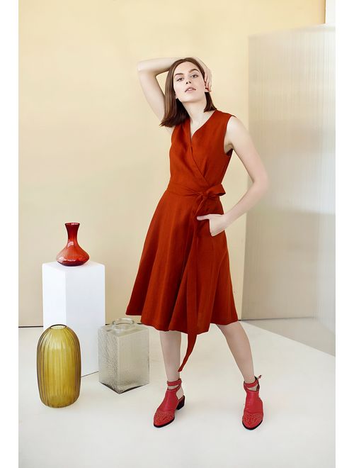 Minimalist office linen dress | Wrap dress with pocket