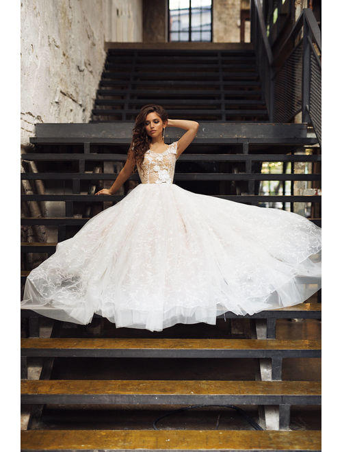 Wedding dress &#39;VIVIEN&#39; // Ball gown wedding dress with beautiful lace skirt and lace top