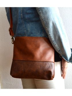 Leather crossbody bag, Medium brown distressed leather purse, Shoulder bag