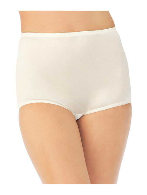 Vanity Fair Perfectly Yours Women`s Ravissant Tailored Nylon Brief, 10