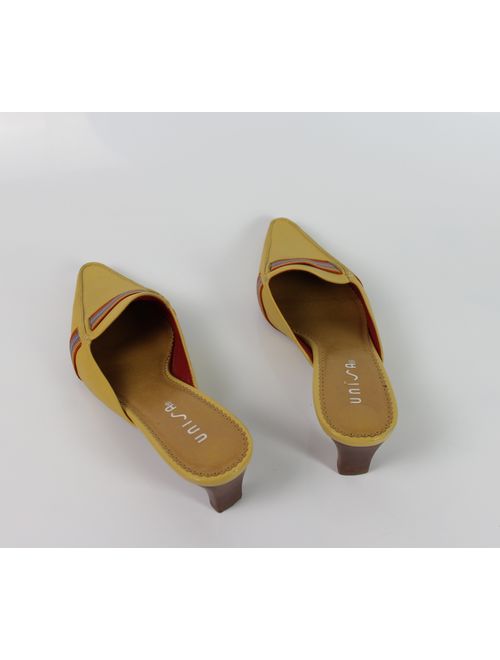 90s mustard heeled mules US 7.5