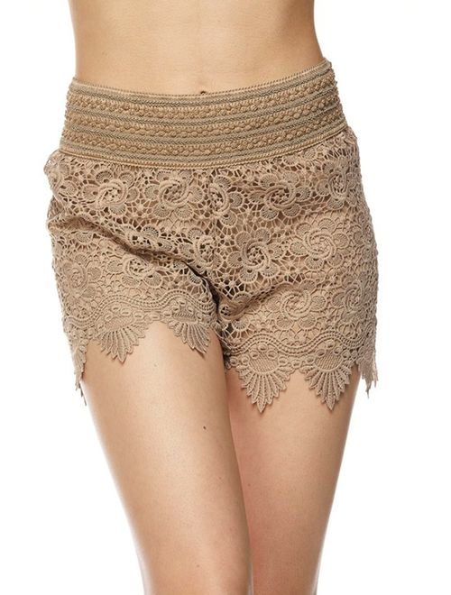 ToBeInStyle Women's Lace Shorts