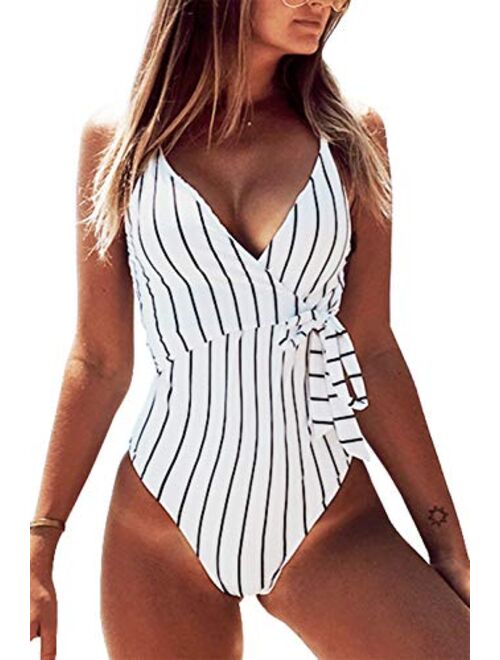 CUPSHE Women's Stay Young Stripe One-Piece Swimsuit Beach Swimwear