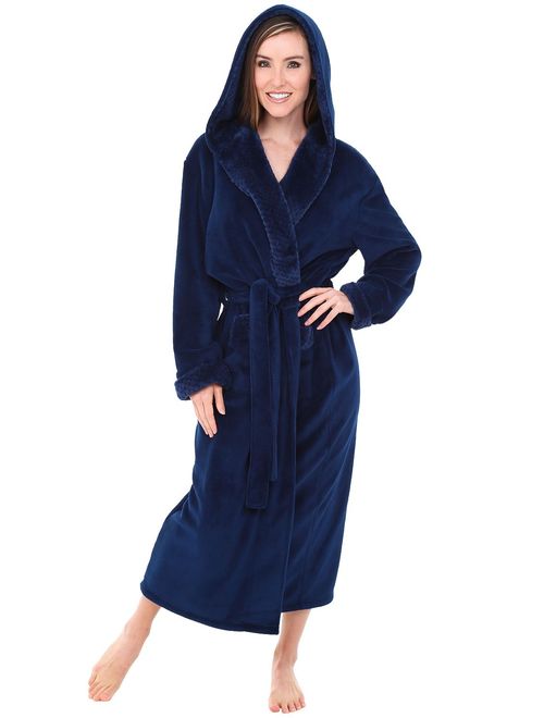 Alexander Del Rossa Women’s Robe, Plush Fleece Hooded Bathrobe with Two Large Front Pockets