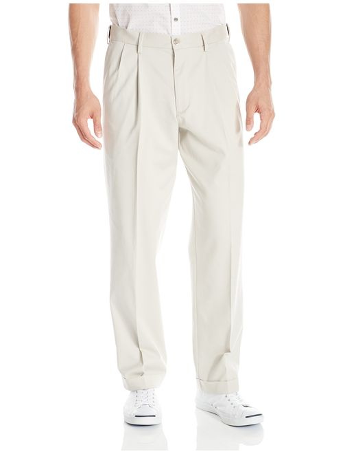 Dockers Men's Relaxed Fit Comfort Khaki Pleated Pants