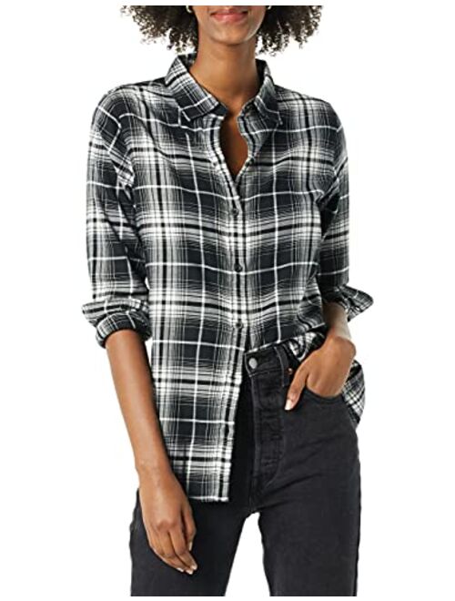 Amazon Essentials Women's Classic-Fit Long-Sleeve Lightweight Plaid Flannel Shirt