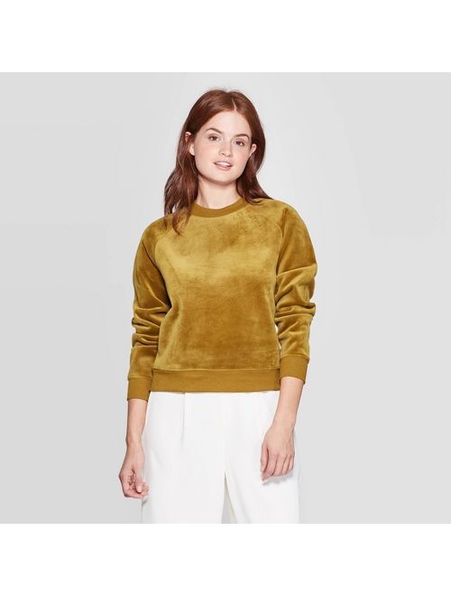 Women's Regular Fit Crewneck Velour Pullover - A New Day