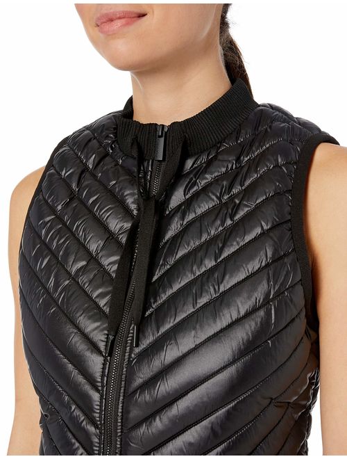 Calvin Klein Women's Cropped Diagnol Quilt Vest with Sweater Rib Trim