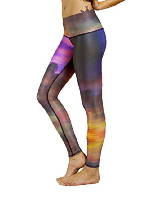 Teeki Clouds Yoga Hot Pant (eco-Friendly!)