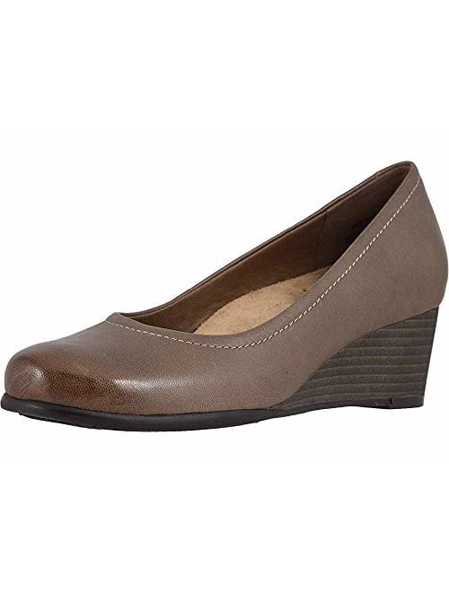 Trotters Women's Winnie Pump