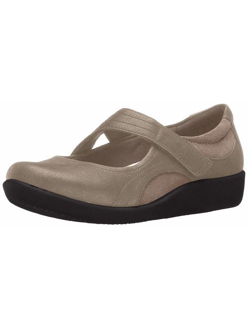 CLARKS Women's Sillian Bella Mary Jane Flat