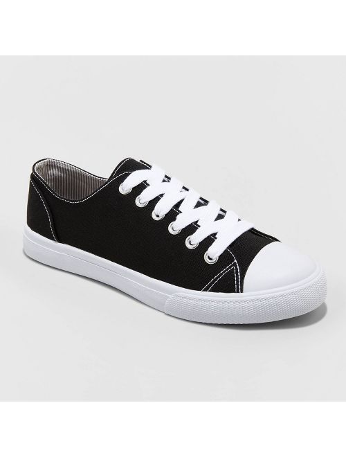universal thread high top sneakers