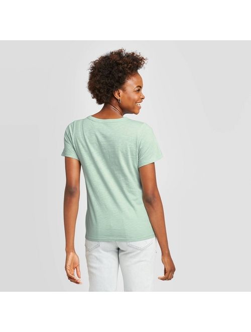 Women's Relax Short Sleeve T-Shirt - Zoe+Liv (Juniors') - Aqua Tint