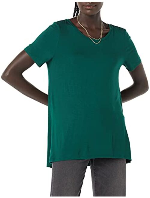 Amazon Essentials Women's Short-Sleeve Scoopneck Swing Tee