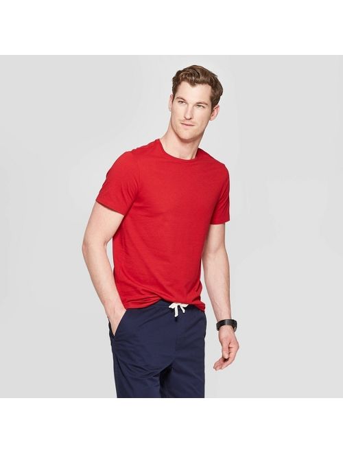 Men's Standard Fit Short Sleeve Lyndale Crew Neck T-Shirt - Goodfellow & Co&#153;