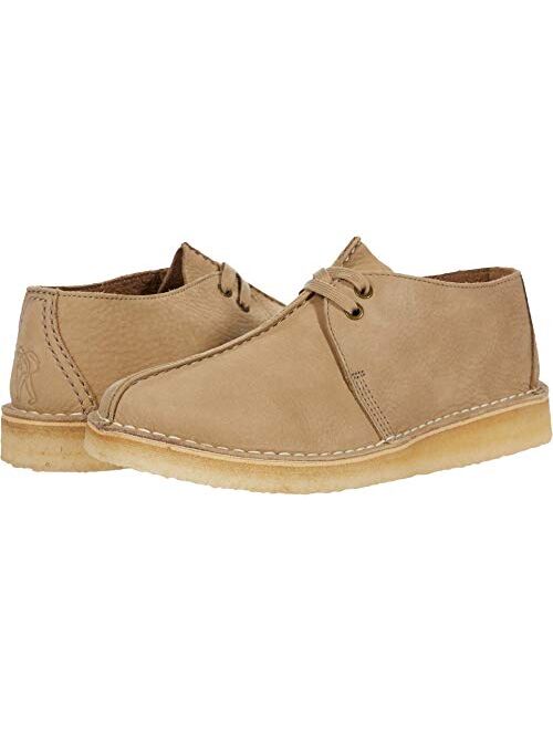 Clarks Originals Men's Desert Trek Chukka Boot