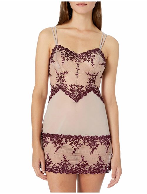 Wacoal Women's Embrace Lace Chemise 