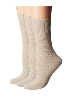 Women's Scalloped Pointelle Sock