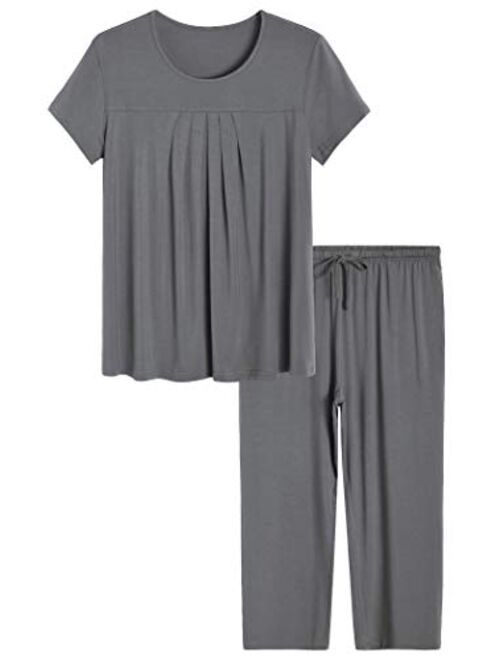 Latuza Women's Pleated Loungewear Top and Capris Pajamas Set