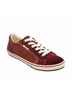 Footwear Women's Retro Star Sneaker