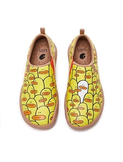 UIN Women's Bear's Hug Cute Cat Travel Canvas Slip-on Shoes