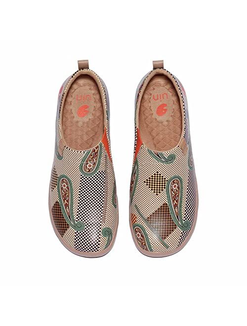 UIN Women's Bear's Hug Cute Cat Travel Canvas Slip-on Shoes