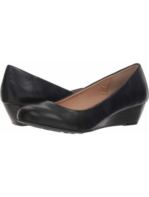 CL by Chinese Laundry Women's Marcie Wedge Pump