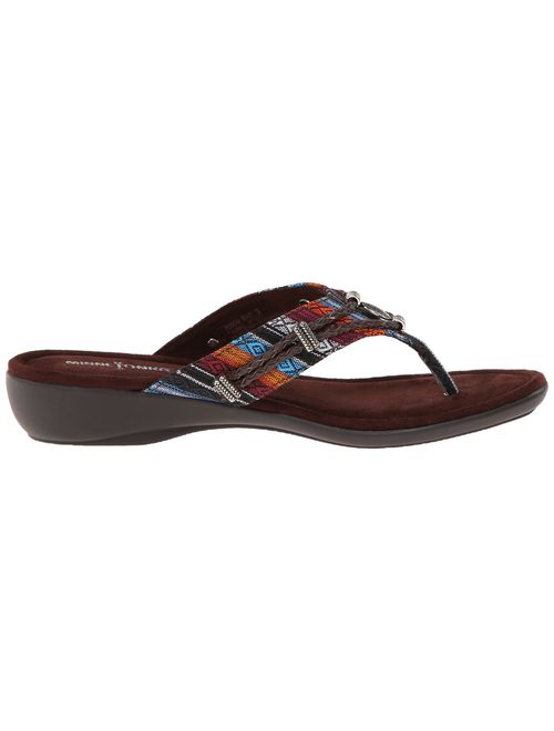 Minnetonka Women's Silverthorne Thong Sandal