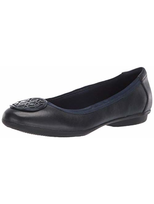 Clarks Women's Gracelin Lola Ballet Flat