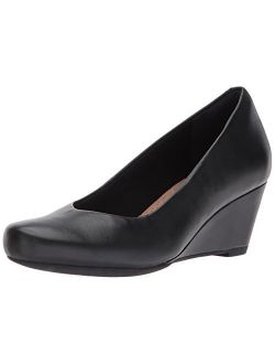 Women's Flores Tulip Wedge Pump