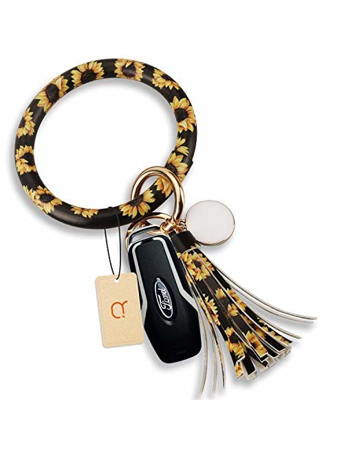 Key Ring Bracelet keychain for women Leather wristlet keychains Circle Keyring with tassel for girl