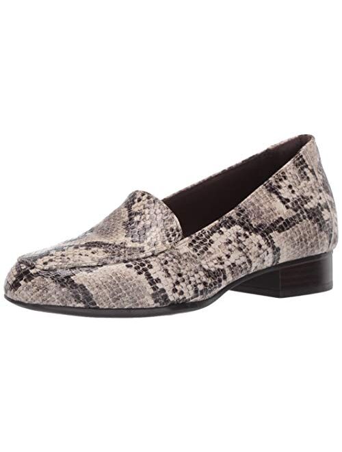 Clarks Women's Juliet Lora Loafer, Taupe Snake Synthetic, 100 W US