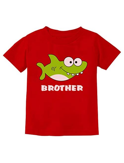 Tstars - Brother Shark Doo Doo Gift for Big Brother Toddler Kids T-Shirt