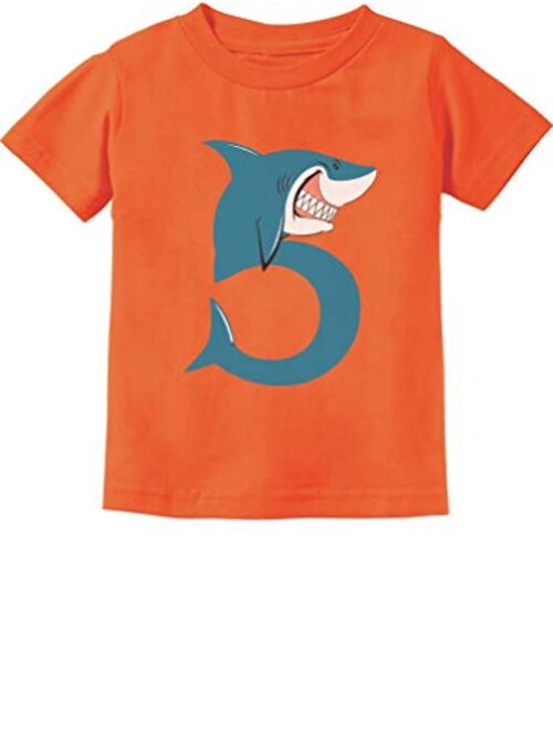 TeeStars - 5th Birthday Shark Party Gift for Five Year Old Toddler Kids T-Shirt