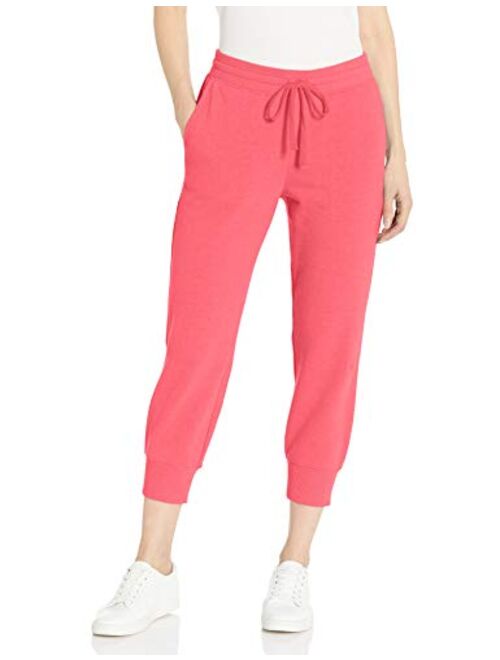 Amazon Essentials Women's French Terry Fleece Capri Jogger Sweatpant