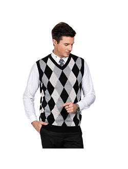 Essentials Men's Argyle V-Neck Sweater Vest