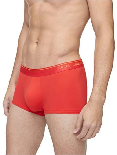 Calvin Klein Underwear Men's CK One Micro Low Rise Trunks