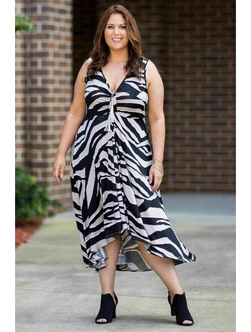 Summer Breeze V-Neck Long Flowy Dress - Animal Print