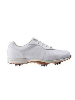 Women Embody Golf Shoes