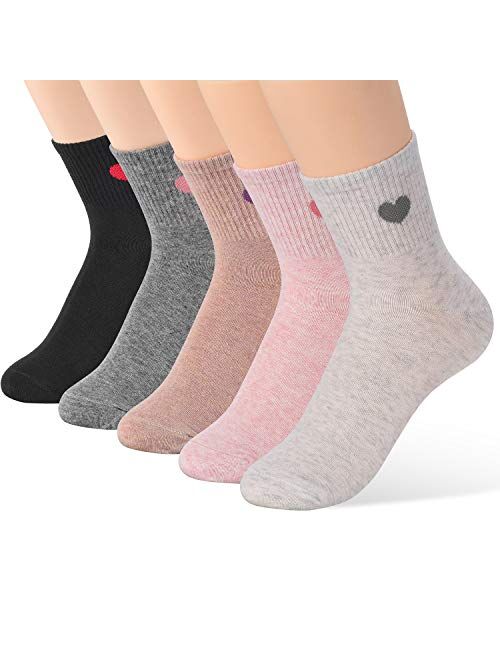 Women Casual Ankle Socks Cotton Cute Heart-Shaped Crew Socks Comfortable Seamless Socks with Gift Box 5 Pairs