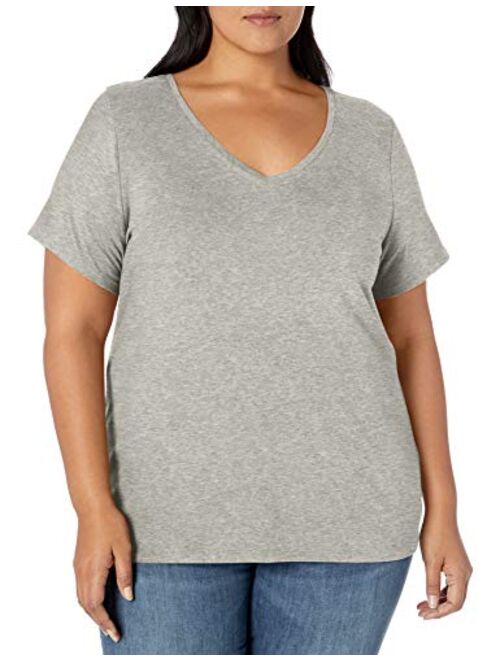 Amazon Essentials Women's Plus Size Short-Sleeve V-Neck T-Shirt