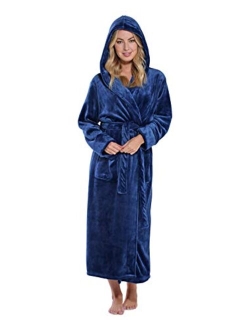 Turquaz Plush Robes For Women, Soft Warm Fleece Bathrobe for Women, Long Comfy Women's Robe