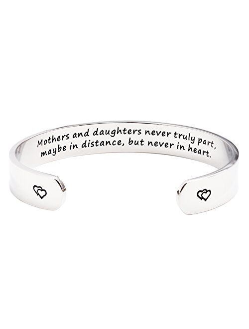 Mothers and Daughters Maybe in Distance But Never Truly Part But Never in Heart Bracelet