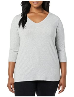 Women's Classic-Fit 3/4 Sleeve V-Neck T-Shirt