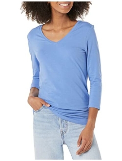 Women's Classic-Fit 3/4 Sleeve V-Neck T-Shirt