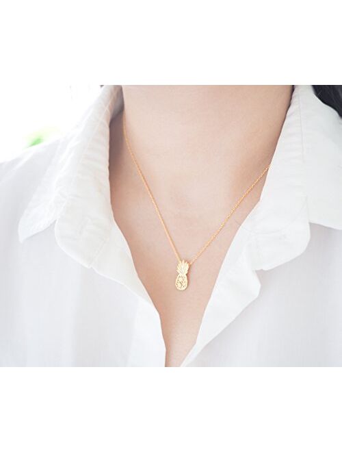 My Very Best Dainty Pineapple Necklace_Just Like a Pineapple, Always Remember to Put on Your Crown, Stand Strong Above The Rest, but Stay Sweet Inside